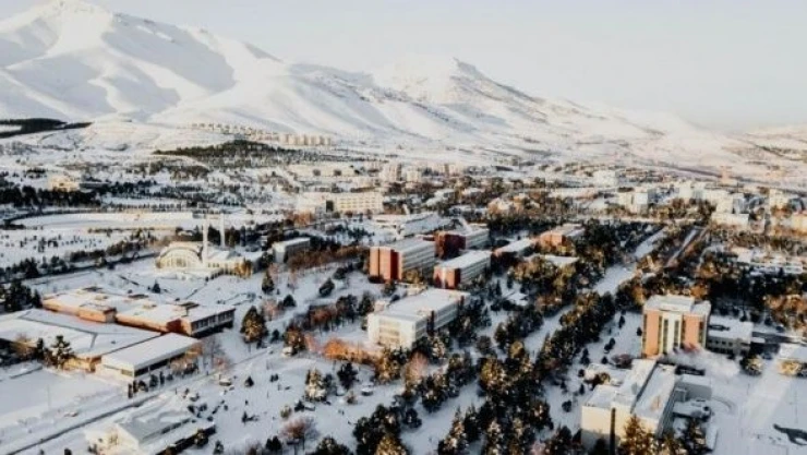 Malatya'ya kar geliyor