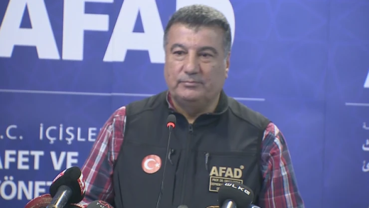 AFAD: ඔ can kaybı, 440 yaralımız var"