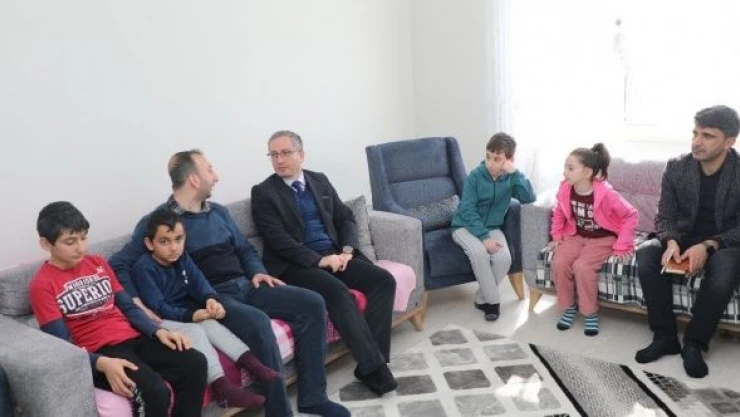 Ağrı, depremzede öğrenciler için seferber oldu