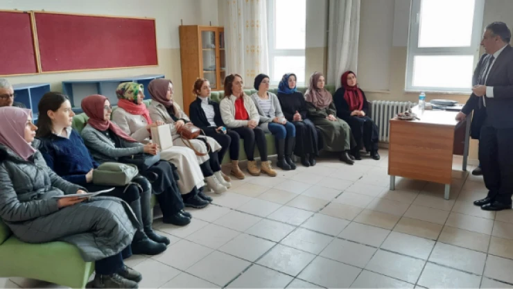 Bayburt'ta deprem sonrası okullarda psikososyal eğitim