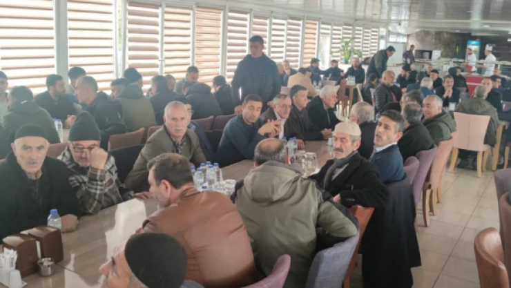 Husumetli aileler düzenlenen törenle barıştırıldı