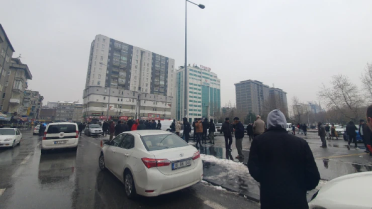 Kayseri'de hissedilen deprem paniğe neden oldu