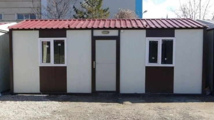 Malatya'da konteyner evler peynir ekmek gibi satılıyor