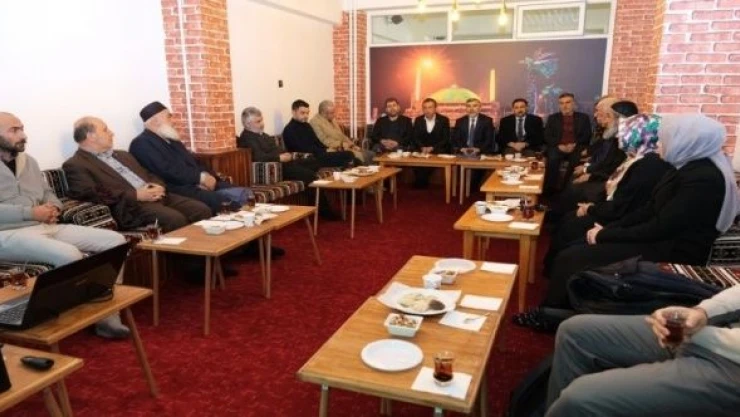 Müftü Gül, STK'larla bir araya geldi