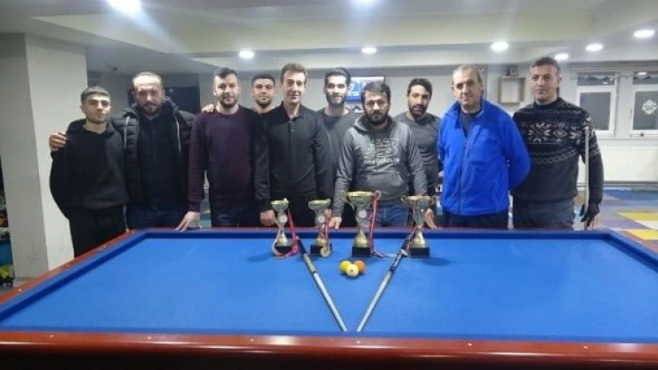 Muş'da depremzedeler için bilardo turnuvası