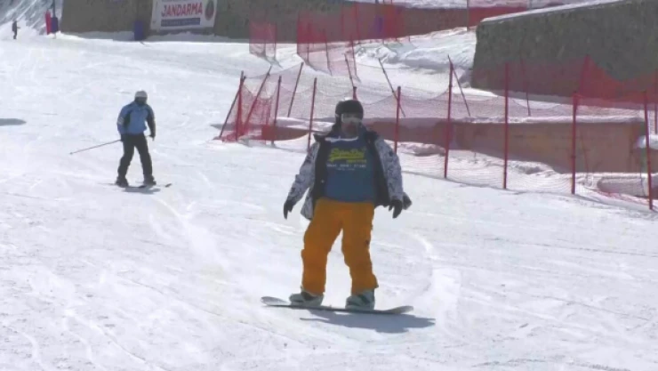 Palandöken'de hafta sonu yoğunluğu