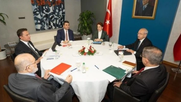 Dağ yine fare doğurdu... Altılı masadan yine aday çıkmadı