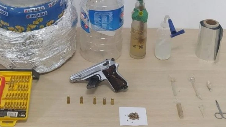 Hırsızlık soruşturması sırasında uyuşturucu madde ele geçirildi