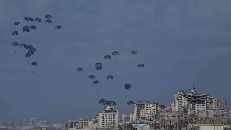 ABD ve Ürdün, Gazze'ye havadan yardım operasyonu düzenledi