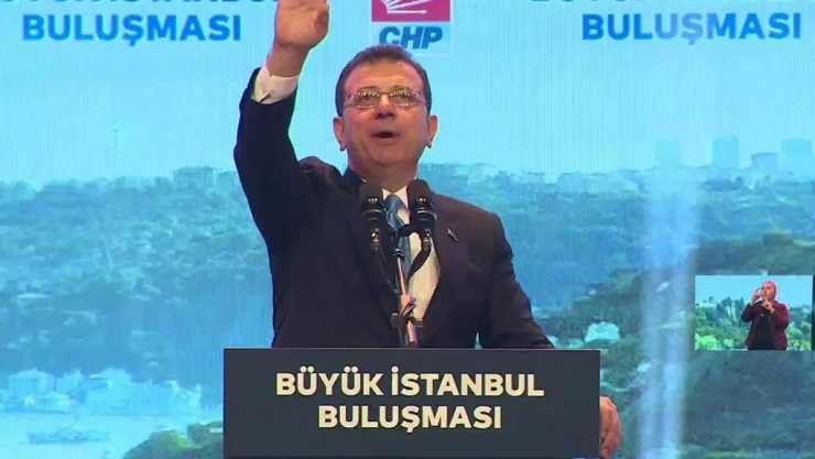 Aday tanıtım toplantısında Ekrem İmamoğlu'na şok: CHP'liler tarafından yuhalandı