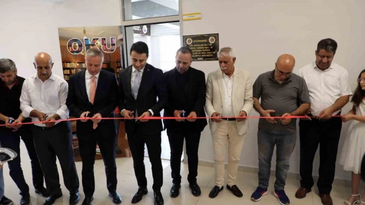 Ağrı'da TOBB Mesleki ve Teknik Anadolu Lisesine modern kütüphane kazandırıldı