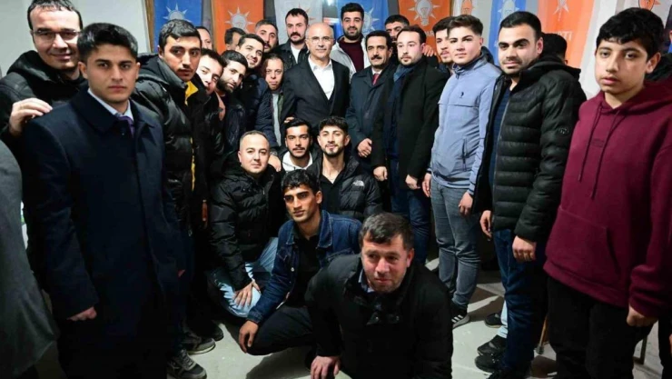 AK Parti'nin Büyükşehir Adayı Sami Er, seçim çalışmalarını sürdürüyor