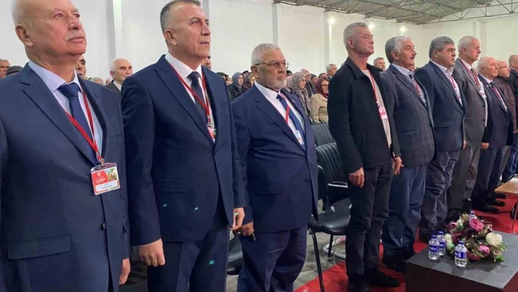 Alaşehir'de 36 yıllık başkan seçimi kaybetti