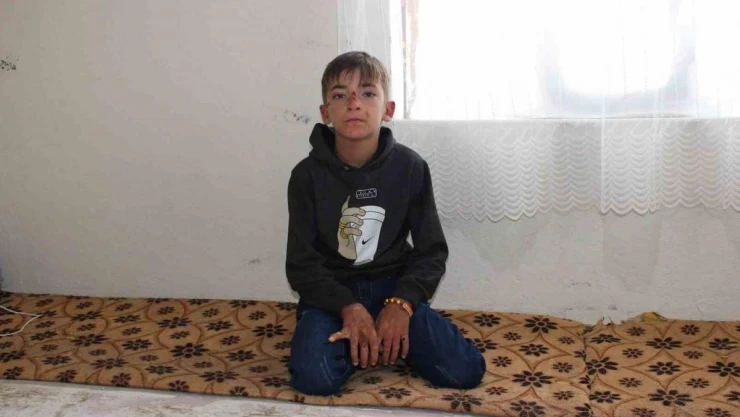 Ammar'ın tek hayali iyileşip arkadaşları ile futbol oynamak