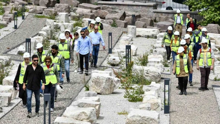 Ankara Büyükşehir Belediyesinin 'Miras Şantiye Gezileri' devam ediyor
