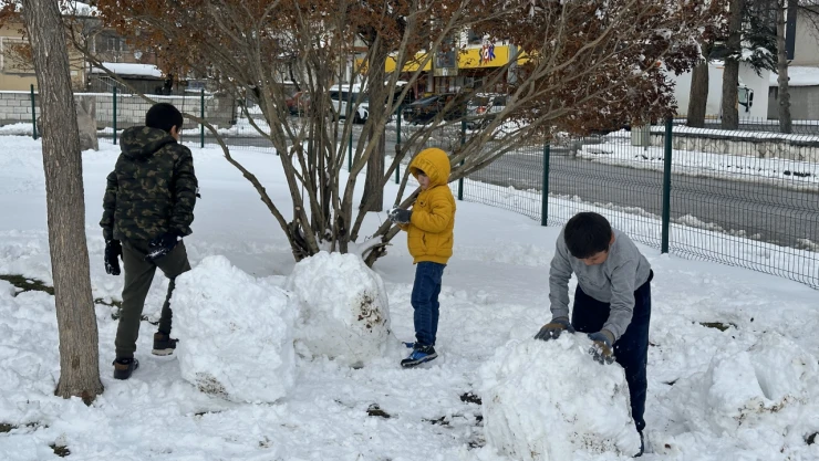 Ankara'da eğitime kar engeli