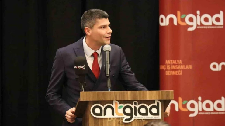 ANTGİAD Başkanı Sert:' Türkiye, turizmde ilk 9 ayda 42 milyar dolarlık gelire ulaşılırken bu gelirin lokomotifi Antalya olmuştur'