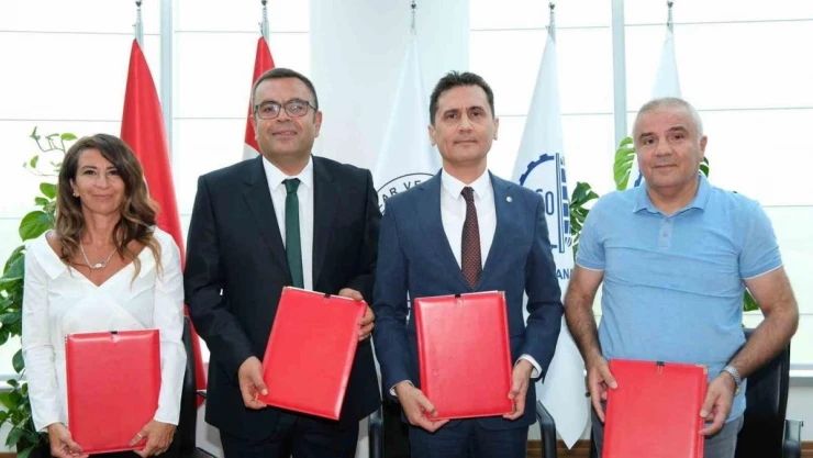 ASO sanayide nitelikli iş gücünü artırmak için çifte protokol imzaladı