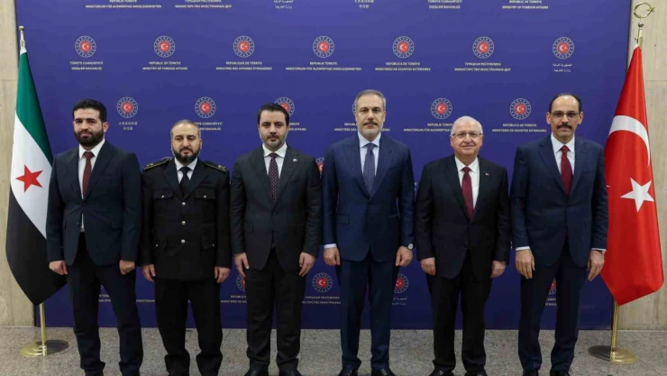 Bakan Fidan: 'Yeni yönetimin kapsayıcı bir anlayışla hareket etmesi memnuniyet vericidir '