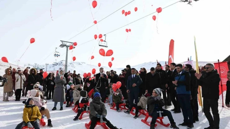 Bakan Göktaş: 'Özgür ve güçlü bir toplumun temeli ancak çocukların özgün ve nitelikli yetiştirilmeleri ile mümkündür'