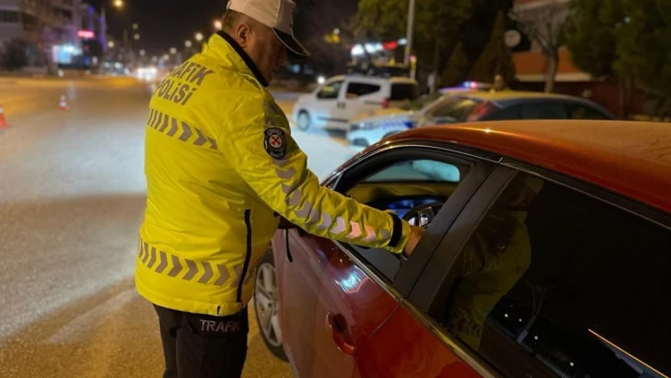 Balıkesir'de 67 araç trafikten men edildi