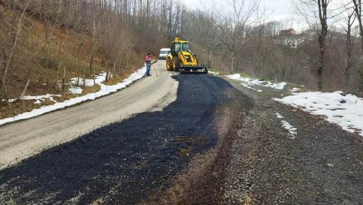 Başkan Ayparçası: 'İlçemizin tüm noktalarında çalışmalarımızı sürdürüyoruz'
