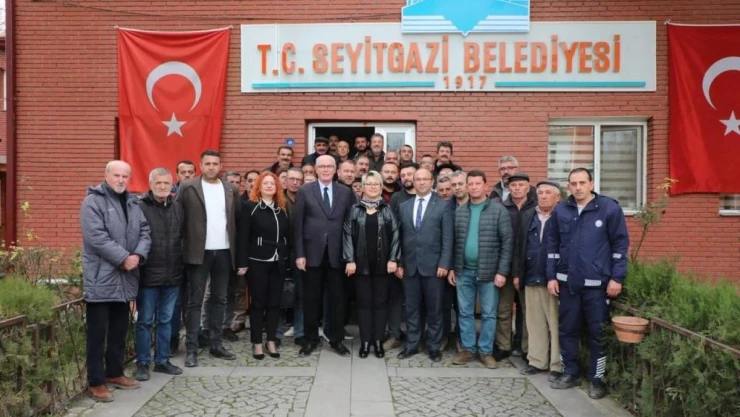 Başkan Kazım Kurt: 'Üreterek dayanışmayı büyütüyoruz'