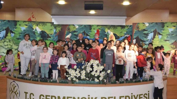 Başkan Öndeş'ten yarıyıl tatili hediyesi