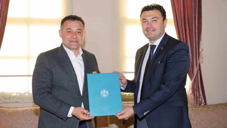 Başkan Yücel'den  tarihi protokol