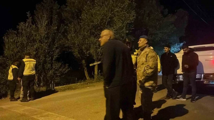 Bayburt-Erzurum sınırında düşen uçakla ilgili enkaza ulaşılmaya çalışılıyor