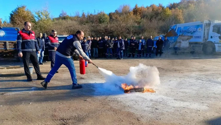 Biga Belediyesi personeline acil durum eğitimi verildi