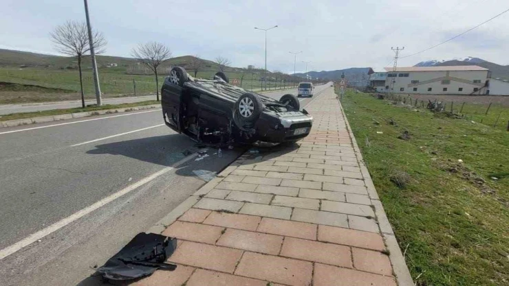 Bingöl'de trafik kazası: 5 yaralı