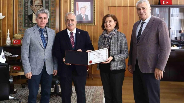 Bir akredite de tarım makineleri ve teknolojileri bölümüne