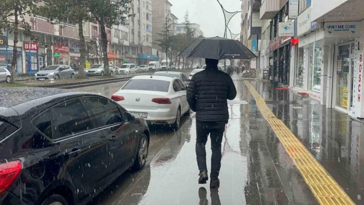 Bitlis'te kar yağışı