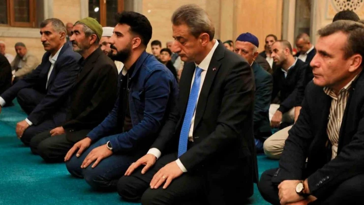 Bitlis'te Mevlit Kandili coşkusu