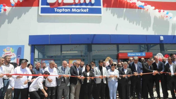 Bizim Toptan Market 183'üncü mağazasını Şırnak'ta açtı