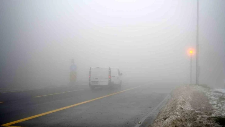 Bolu Dağı'nda göz güzü görmüyor