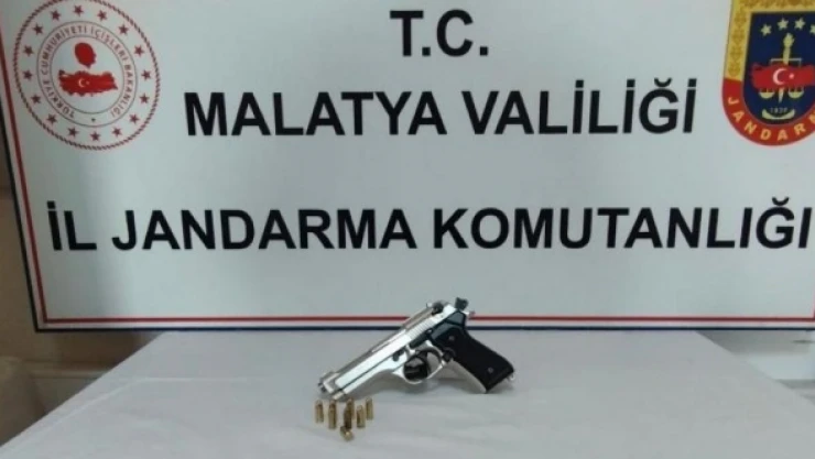 Bu nasıl mağduriyet? Çadır istedi, üzerinden ruhsatsız silah çıktı…