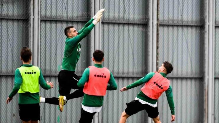 Bursaspor'da Ankara Demirspor maçı hazırlıkları başladı