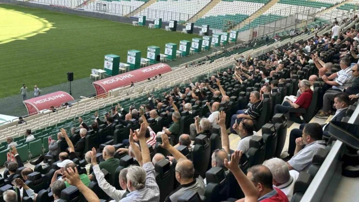 Bursaspor Sicil Kurulu: '136 kişi bilgimiz dışında eklendi'