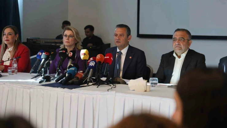 CHP lideri Özel, Bahçeli'nin açıklamalarını değerlendirdi