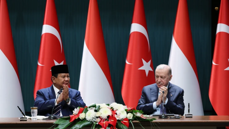 Cumhurbaşkanı Erdoğan: 'Gazze'nin yeniden inşasında ve Filistin davasının savunulmasında Endonezya ile birlikte çalışmaya devam edeceğiz'