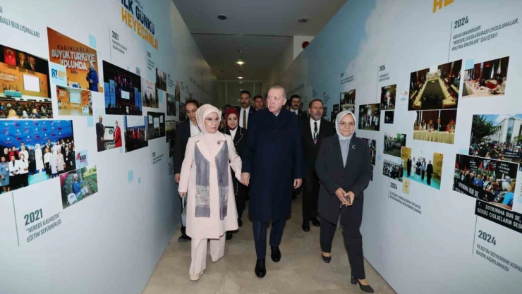 Cumhurbaşkanı Erdoğan: 'İki komşu ülke olarak geleceğimize yön verecek mühim kararlar aldık '