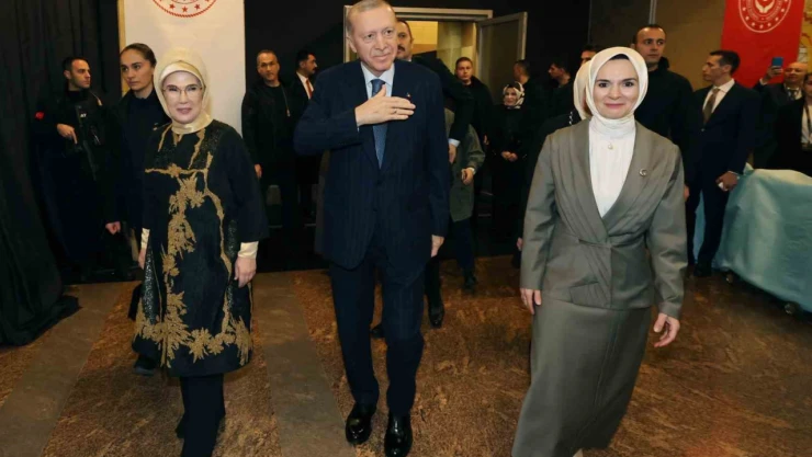 Cumhurbaşkanı Erdoğan: 'Terörün karanlık ve kanlı gölgesinin ülkemizin ve bölgemizin üzerinden çekildiği o huzurlu, güvenli günleri hep birlikte göreceğiz'