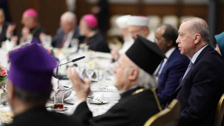 Cumhurbaşkanı Erdoğan: 'Toplumsal gerilimleri ülkemize taşıma niyetinde olanlara fırsat vermeyeceğiz'