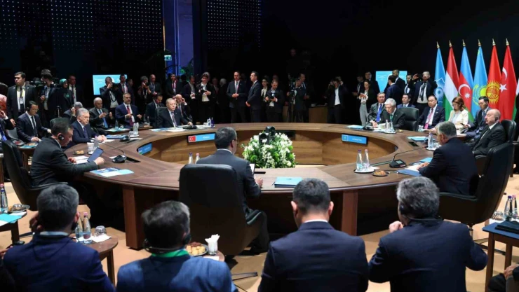 Cumhurbaşkanı Erdoğan'dan Türk Devletleri Teşkilatı Zirvesi'nde KKTC için özel çağrı