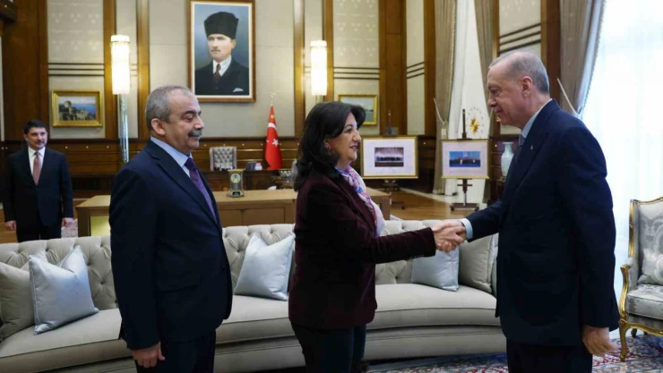 Cumhurbaşkanı Erdoğan, DEM Parti heyetini kabul etti