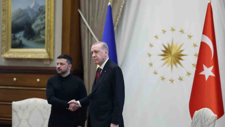 Cumhurbaşkanı Erdoğan, Ukrayna Devlet Başkanı Zelenskiy ile görüştü