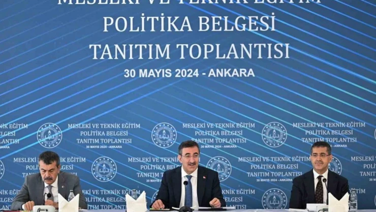 Cumhurbaşkanı Yardımcısı Yılmaz: 'Nüfusumuz hızla yaşlanırken çocuklarımızın yeteneklerinin erken yaşlarda tespit edilmesi ve doğru metotlarla çalışma hayatına hazırlanmaları çok kıymetli'