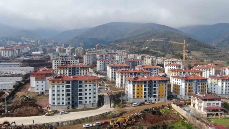 Depremin yerle bir ettiği Antakya'da adeta yeni bir şehir kuruldu